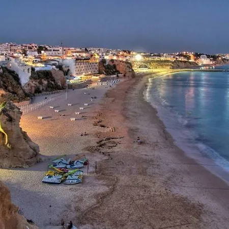 Edificio 406 * Албуфейра