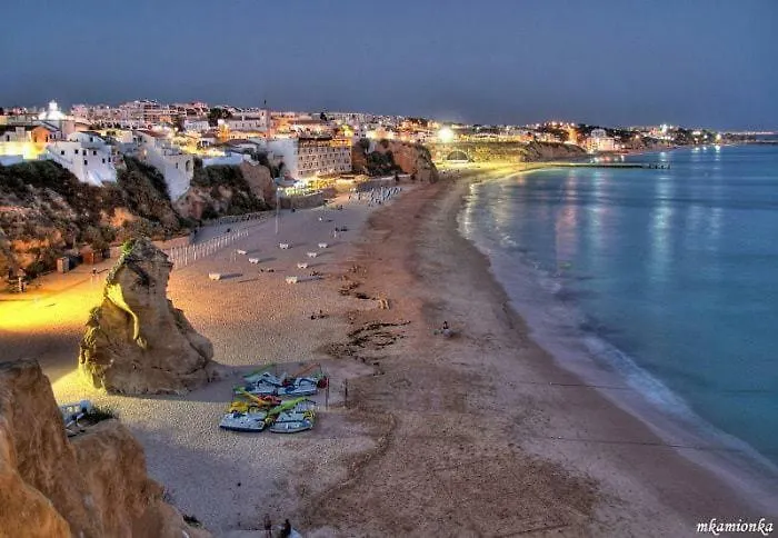 Edificio 406 * אלבופיירה